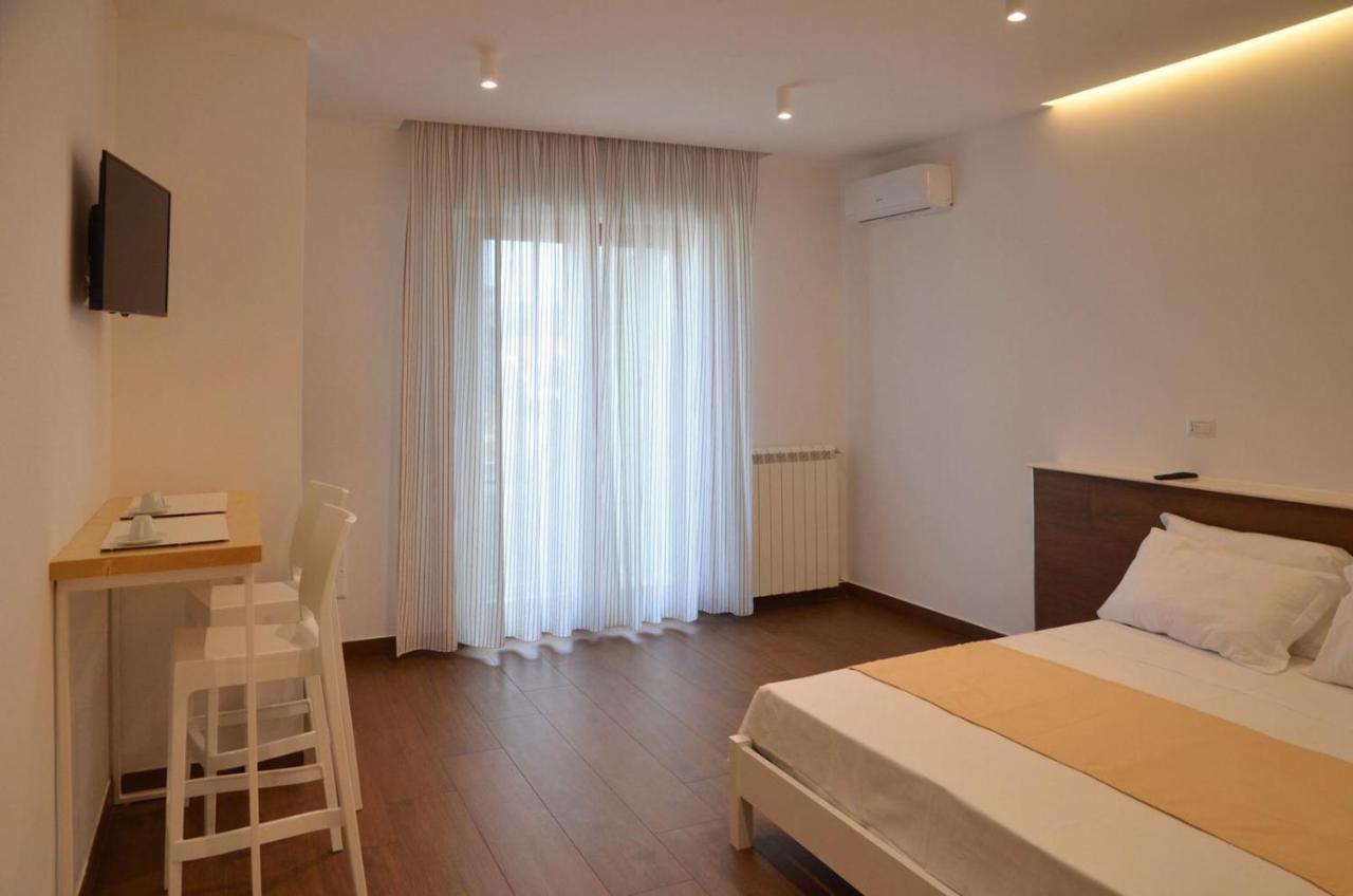 Apice La Casa In Piazza B&B 외부 사진